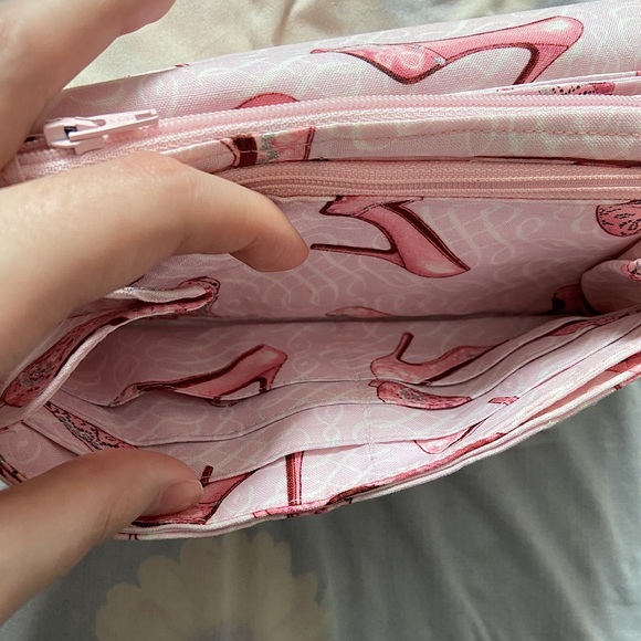 Elegant Style Wallet - Picture 8 of 9